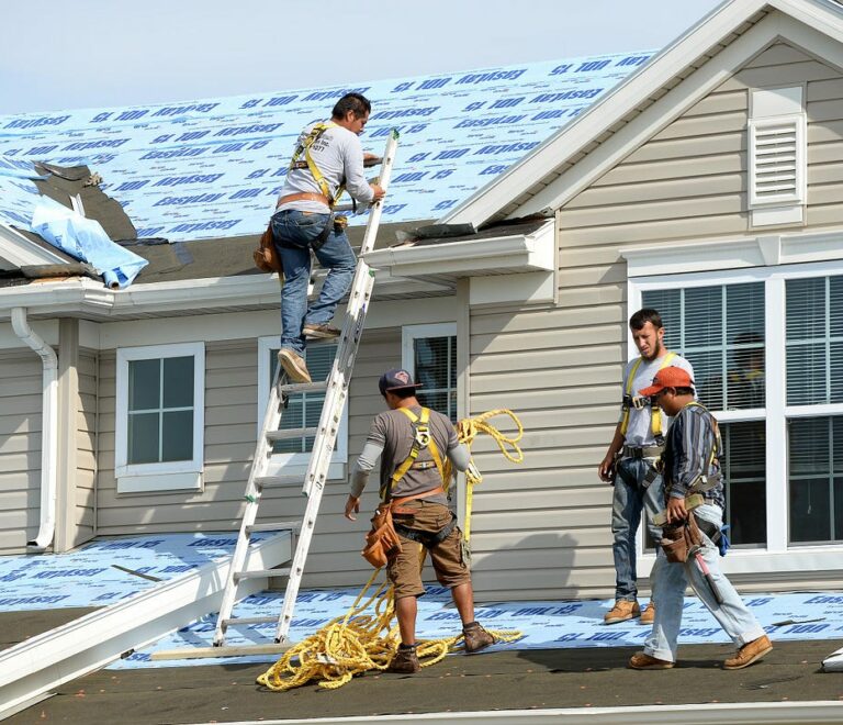 Common Roof Replacement Mistakes
